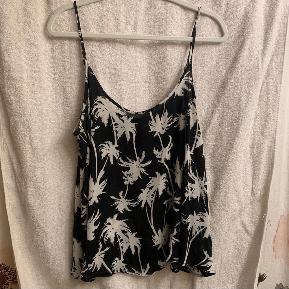 APT 9 Flowy black & white palm tree print adjustable scoop neck tank | XL